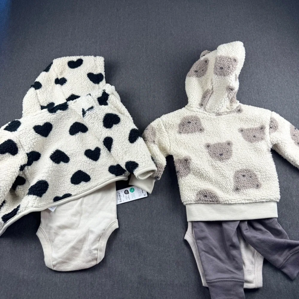 Carter's Child of Mine Baby Fleece Hoodie Bodysuit Pants 2 Set Bundle 0-3M 3-6M